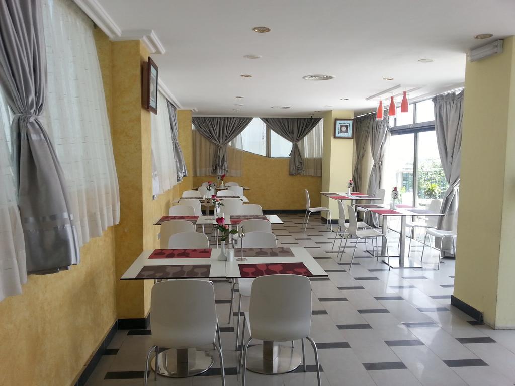 Benin Royal Hotel Cotonou Exterior foto